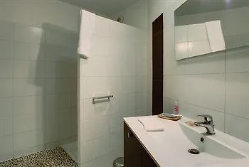 De Tourisme L'albatros Apartment *