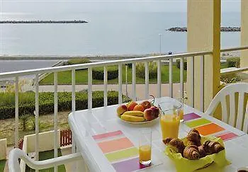 아파트 De Tourisme L'albatros 팔라바 레 플로